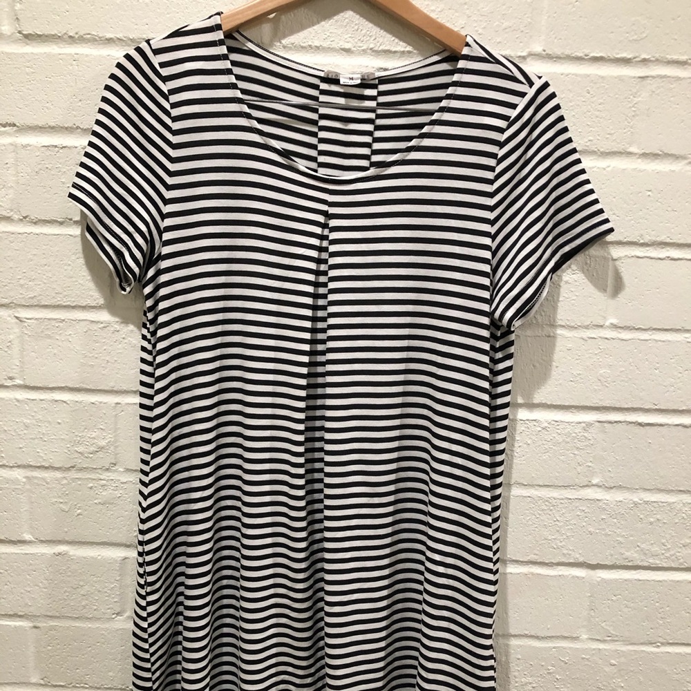 Striped flowy dress